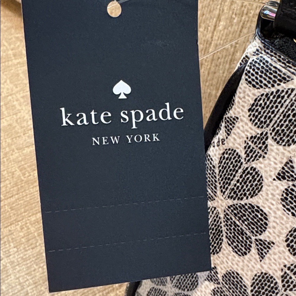 Kate Spade Black and Cream Clover Shoulder Bag - Picture 3 of 12